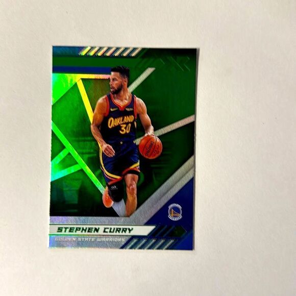 2020 panini chronicles green stephen curry #282. Mint condition - Picture 1 of 3